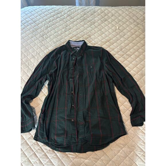 Tommy Hilfiger Other - Tommy Hilfiger Plaid Button Down Shirt